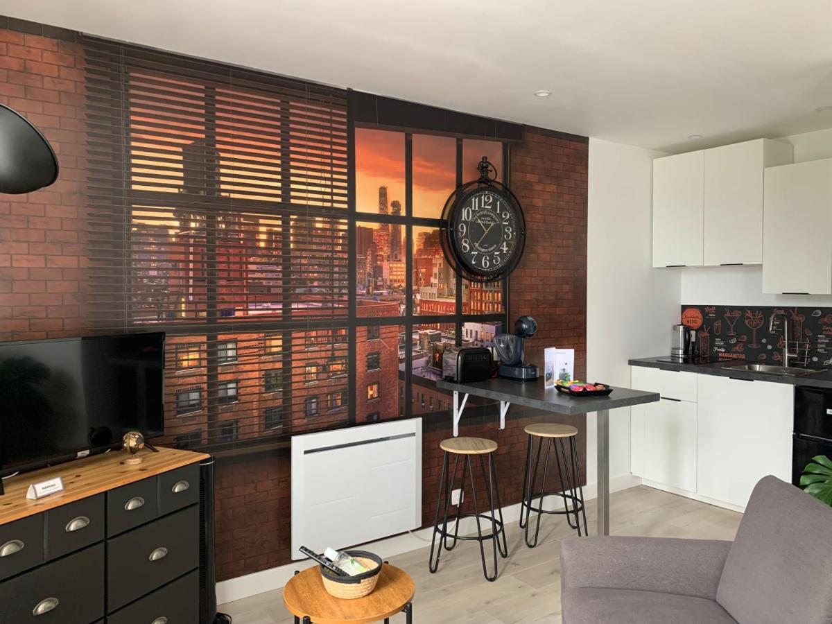 Le Petit Loft - Studio - Wifi - Coeur De Ville - Parking Pont-lʼAbbé Buitenkant foto